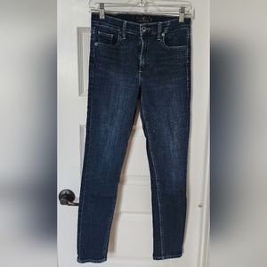 Women's jeans like new. Luck brand, Bridgette Skinny. Size 2/26A